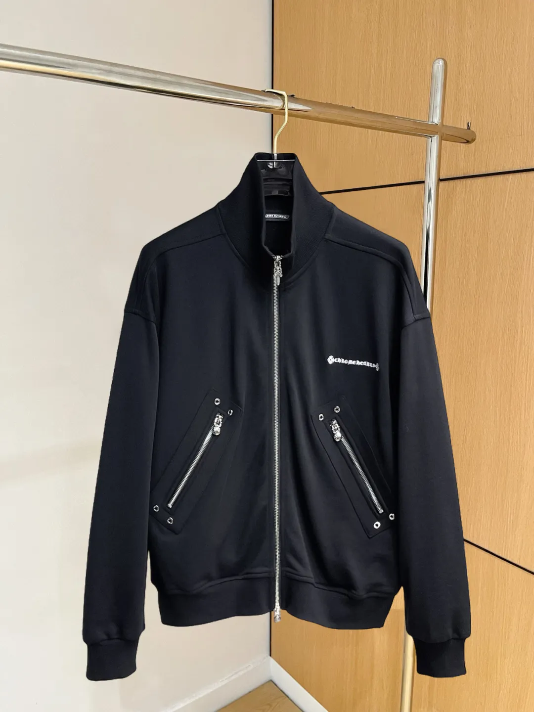 Same Style， ， 2026 New Arrival ，Original Premium Breathable ， ， ， Quality。 ， Sizes：M～3XL